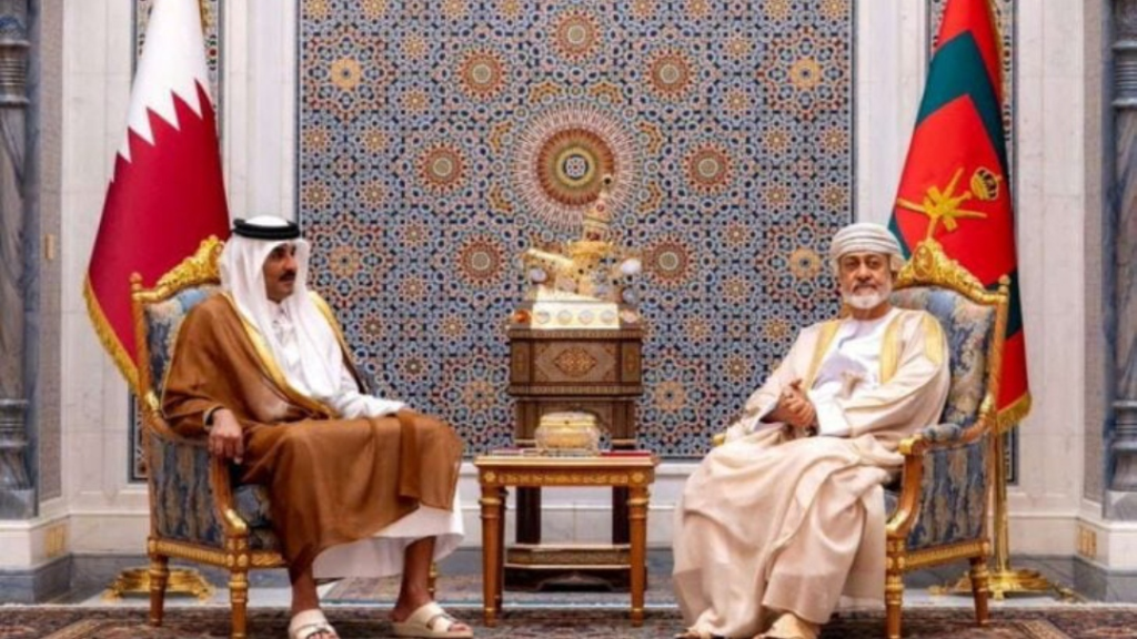 أمير قطر وسلطان عمان يدعوان للتوصل لاتفاق نهائي بين طهران وواشنطن