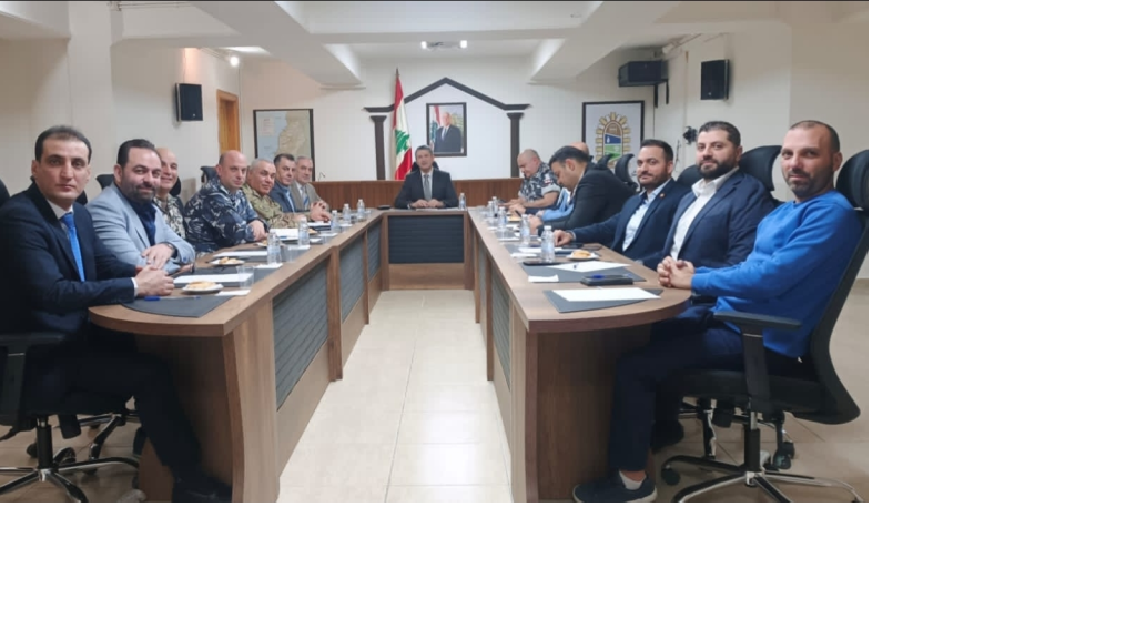 البقاع في حالة استنفار: اجتماع أمني موسّع لمواكبة تداعيات العدوان وتعزيز حماية مراكز النزوح