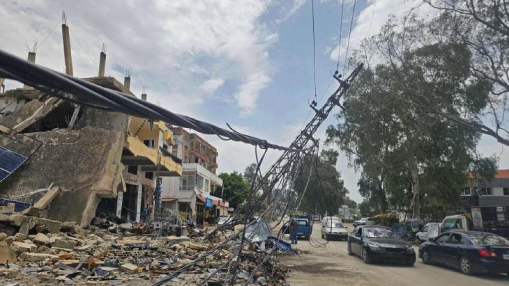 انتشال 13 جثة من تحت أنقاض مبانٍ قصفتها إسرائيل جنوبي لبنان قبل الهدنة
