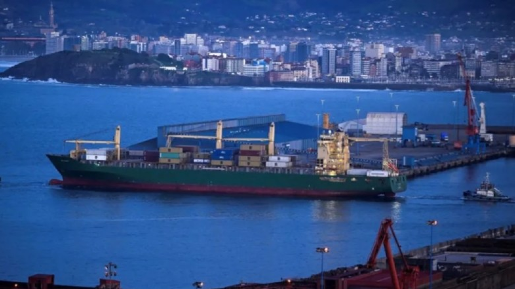 خماسية حادة تهدد 2026: هل يواجه الاقتصاد العالمي عاصفة لا يتحملها؟