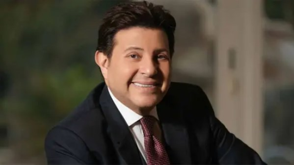 ما الذي حدث قبل انتكاسة هاني شاكر؟ صديقه المقرب يكشف التفاصيل