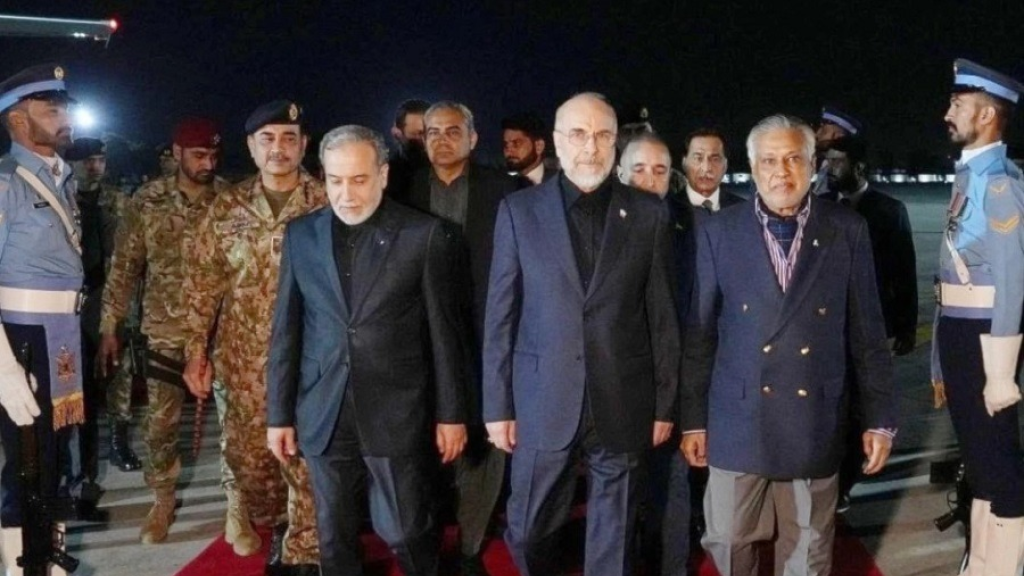 واشنطن تتخلى عن مطلب نزع السلاح بالقوة... لبنان لا يزال بندًا في محادثات إسلام آباد