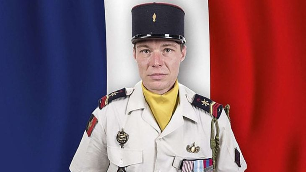 ماكرون والرئاسة اللبنانية يعلنان مقتل جندي فرنسي متأثرا بإصابته في هجوم على اليونيفيل