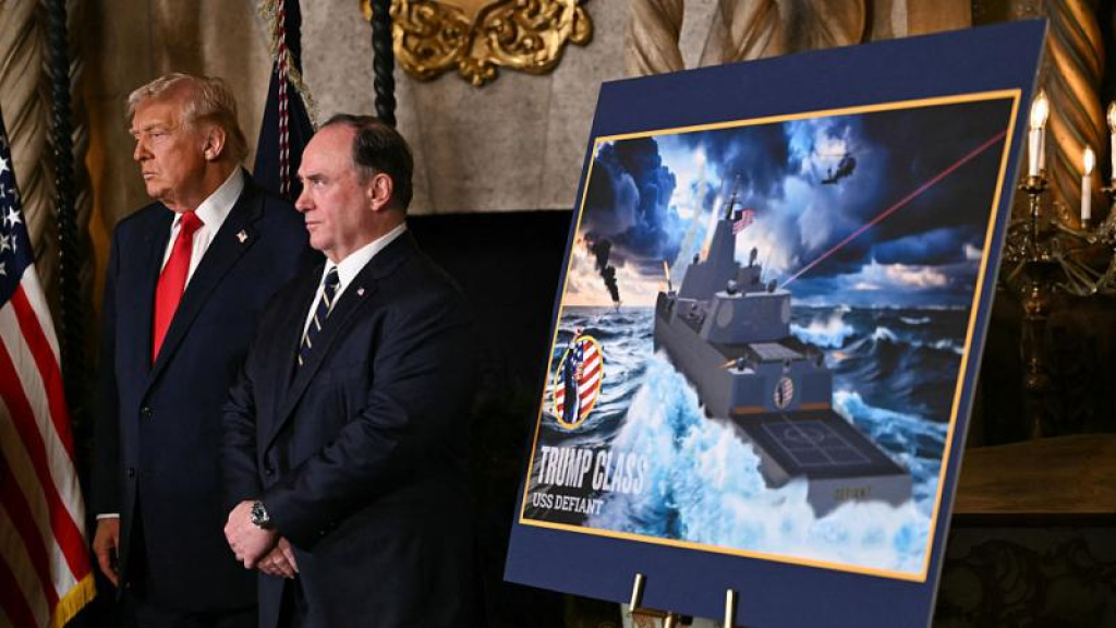 استقالة وزير البحرية الأميركي وسط خلافات داخل “البنتاغون”!