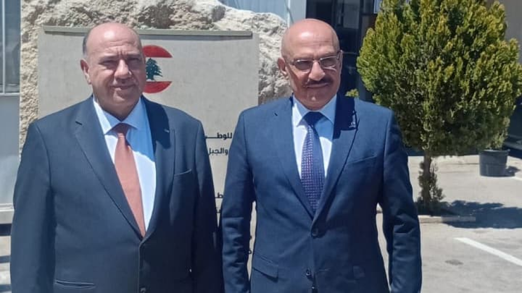 وصول القافلة الثالثة من حملة المساعدات الاغاثية الى معبر المصنع  سفير الاردن: تأكيد على النهج الثابت في دعم لبنان