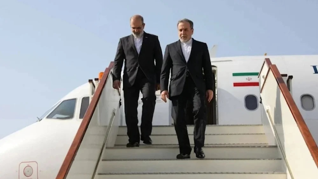 سلطان عُمان يستقبل عراقتشي