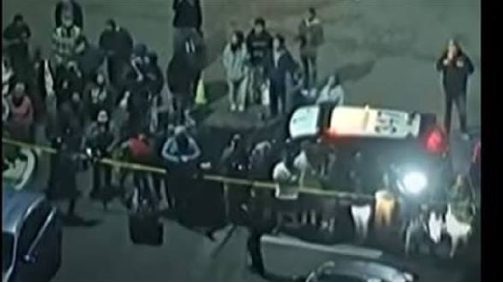 وزارة العدل الأميركية: تم تنفيذ أوامر تفتيش لمنزل مطلق النار