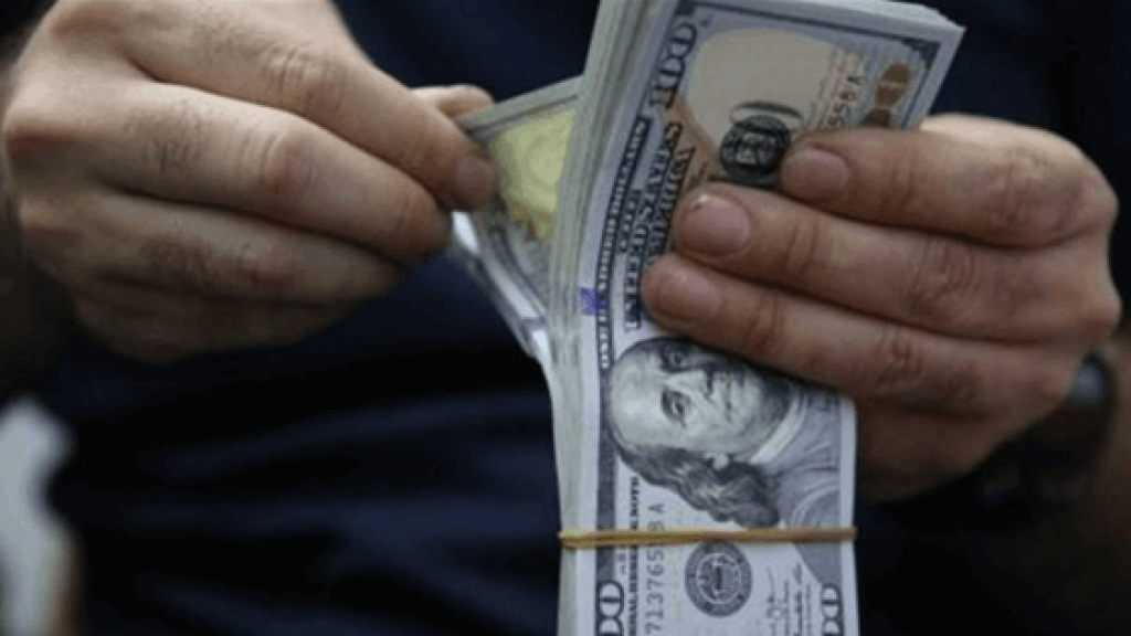 مصرف لبنان يعترض على الـ 100 ألف دولارلكل مودع