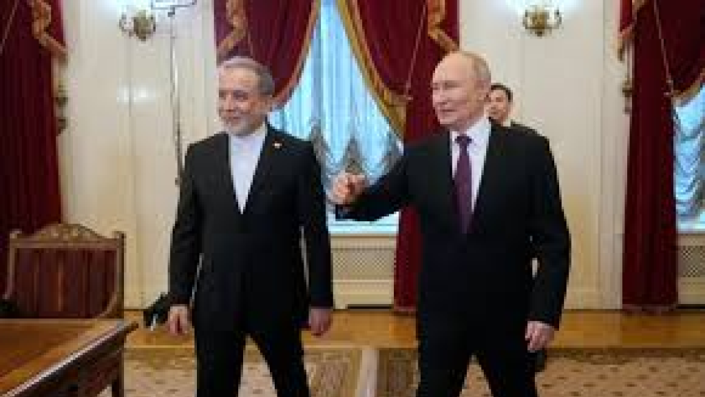 بوتين يؤكد بذل قصارى الجهد لإحلال السلام بالشرق الأوسط وعراقجي: نرغب بمواصلة الشراكة الاستراتيجية