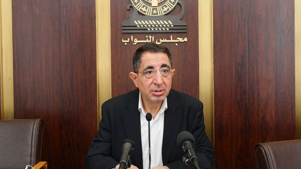 “هل أنتم موافقون أم عاجزون؟” ... الحاج حسن يضع السلطة في مواجهة الأسئلة!