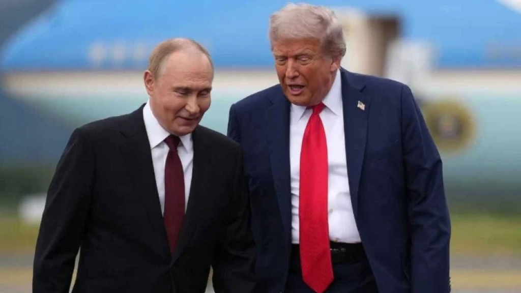 بوتين يحذر ترامب.. التصعيد العسكري مع إيران يجلب تداعيات خطيرة 