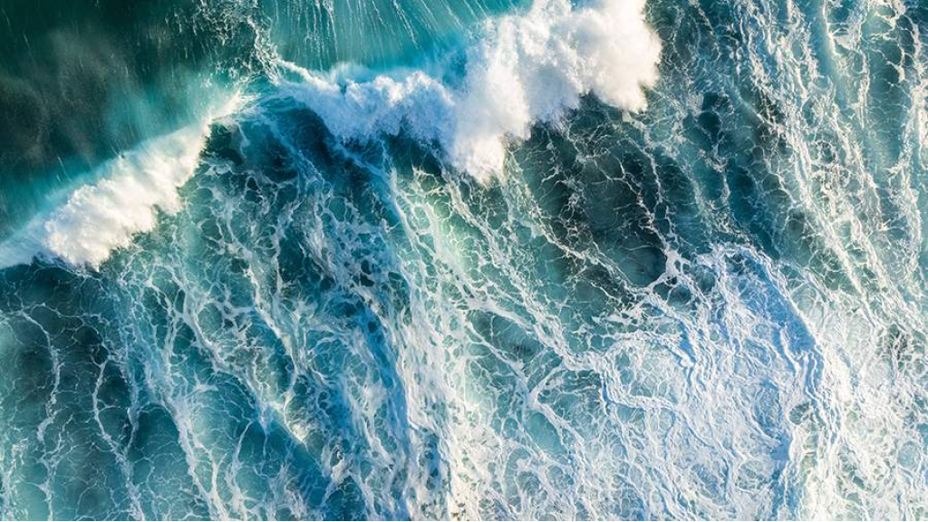 سجل العلماء عملية انقسام صفيحة تكتونية في المحيط الهادئ