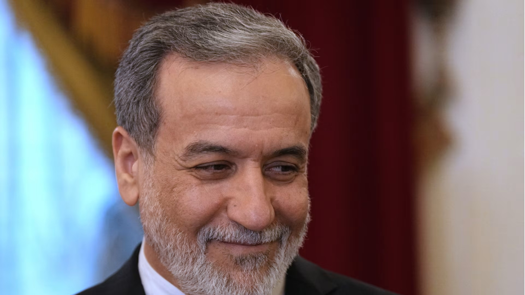 عراقجي لنظيره الباكستاني لا بديل عن التفاوض هل اقترب اتفاق مايو من الحسم
