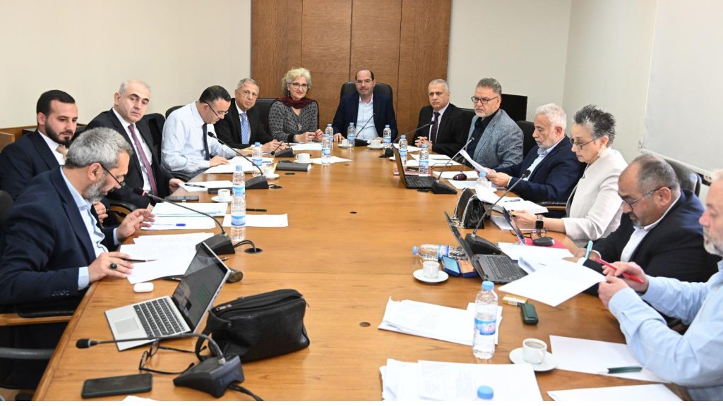 لجنة التربية النيابية تطلع من الهيئات على مواقفها من الامتحانات الرسمية