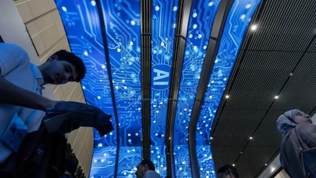 لحماية تقنياتها.. الصين تفرض قيوداً على سفر خبراء الذكاء الاصطناعي