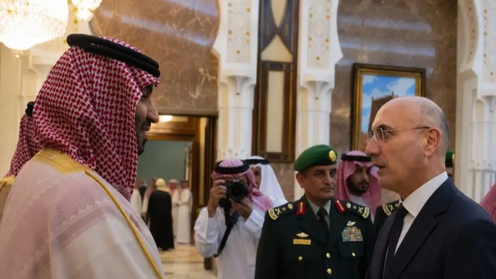 الحجار يشارك في لقاء ولي العهد السعودي بضيوف الحج ناقلا تحيات عون وسلام