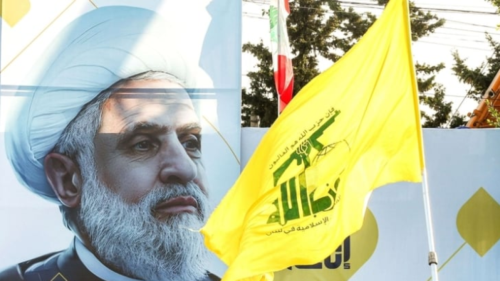 قاسم يعلن رفض “حزب الله” نتيجة المفاوضات المباشرة العبثية والمخزية للبنان