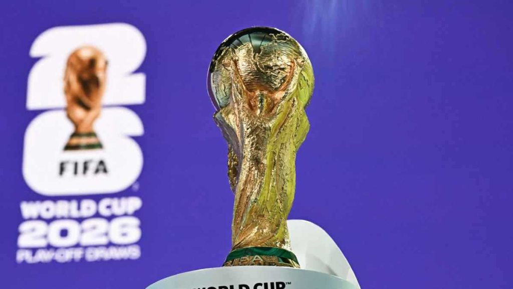 كم يبلغ ثمن مجسم كأس العالم حاليا؟
