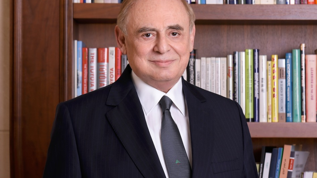 فريد البستاني، مشهدان متناقضان اليوم، سقوط شهداء للجيش في الجنوب وافتتاح مطار القليعات في الشمال.