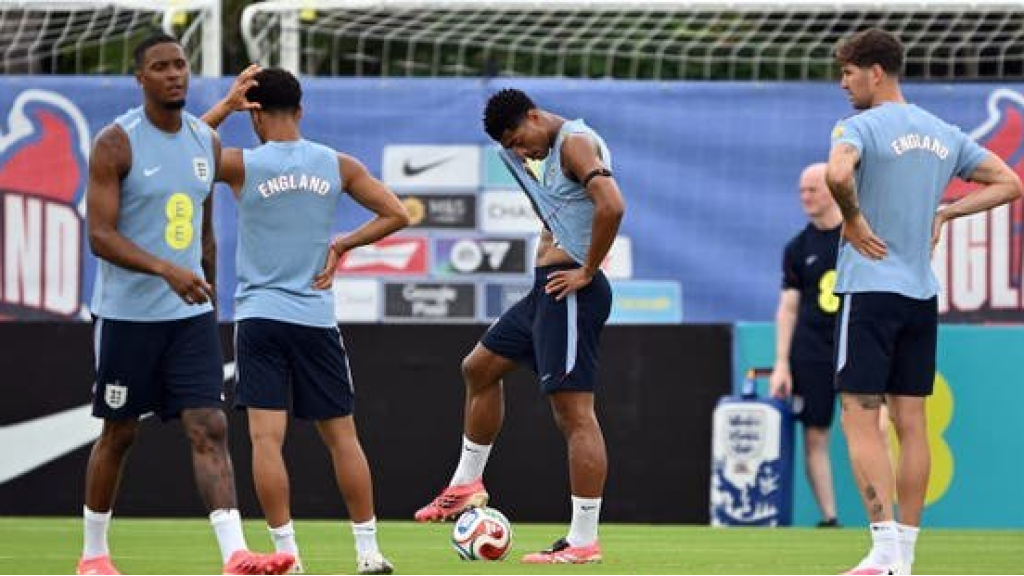 صدمة.. زلزال يضرب مقر إقامة منتخب إنجلترا قبل كأس العالم