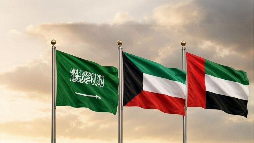 الكويت تجري محادثات مع السعودية والإمارات لاستخدام خطوط أنابيبهما لتصدير نفطها