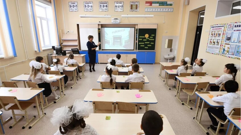 روسيا تعتمد برنامجا لتدريس اللغة العربية في المدارس اعتبارا من العام الدراسي القادم