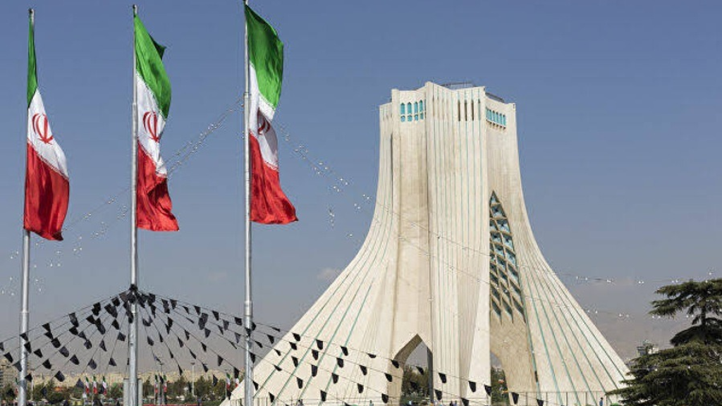 الخارجية الإيرانية تدين الهجوم الأميركي على منشآت المراقبة الساحلية الإيرانية