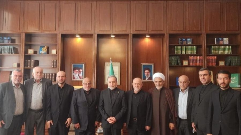 وفد من حركة أمل يلتقي عراقجي في طهران: نرفض 