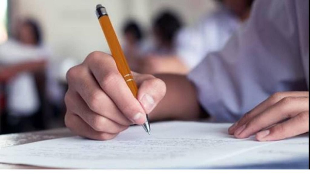 18 ألف تلميذ سيُجرون الامتحانات… وتهديدٌ بمقاطعتها!
