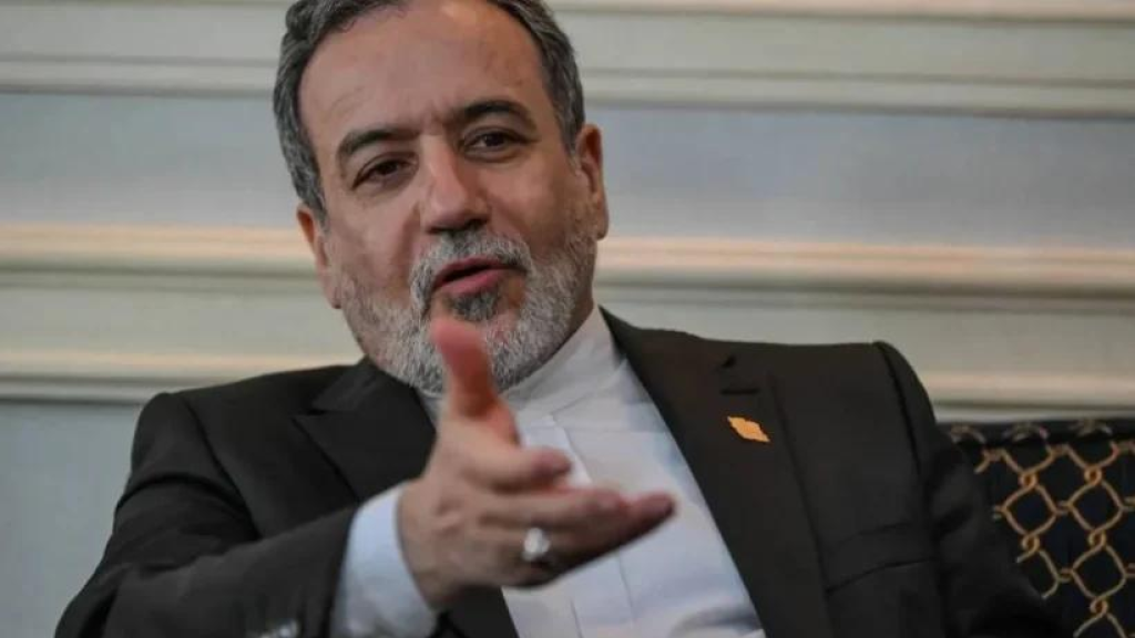 عراقجي: إيران ستبقى حامية لأمن مضيق هرمز