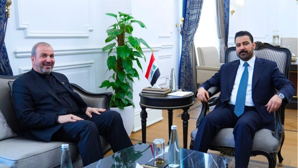 الزيدي يبحث مع السفير الإيراني لدى بغداد الاستعدادات لزيارة إيران