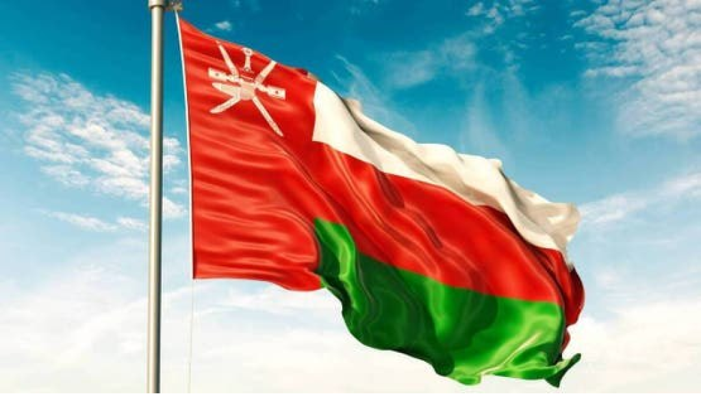 عقب أحداث البحر الأحمر .. عُمان: ننسق مع السعودية واليمن لتحقيق استقرار المنطقة