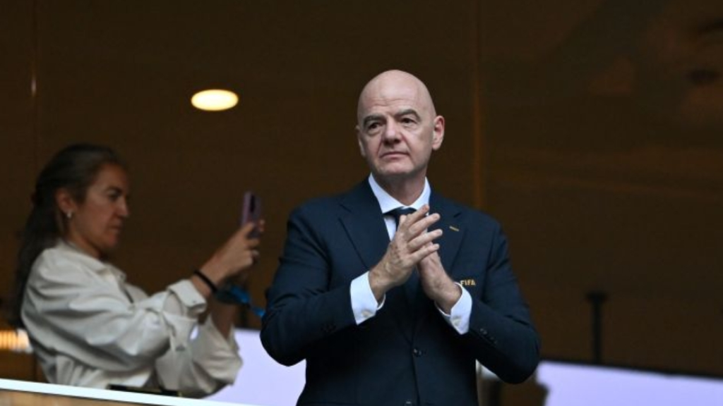 رئيس فيفا يرد على منتقدي تنظيم مونديال 2026