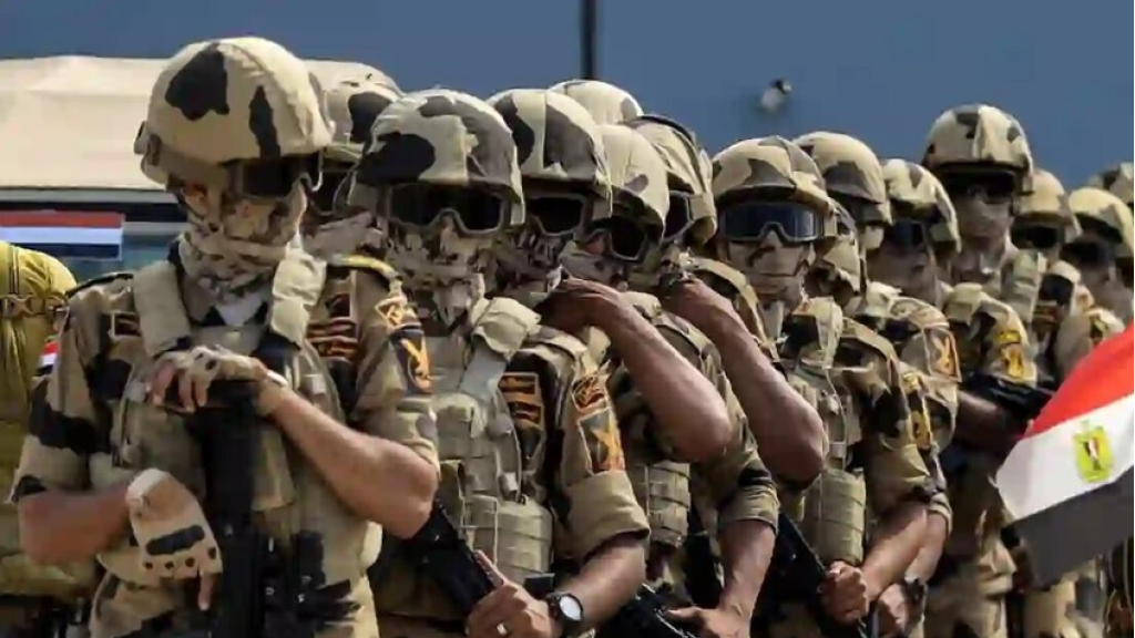 الجيش المصري يعلن عن عملية أمنية موسعة في الصحراء الشرقية