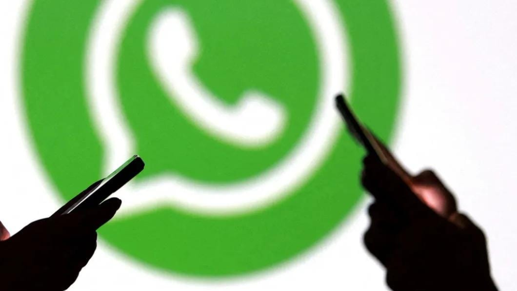 ماذا حدث لتطبيق واتساب؟ حسابات تتعطل وميتا توضح