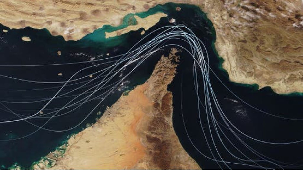 وسط المفاوضات.. سنتكوم: تحويل مسار 45 سفينة ضمن الحصار على إيران