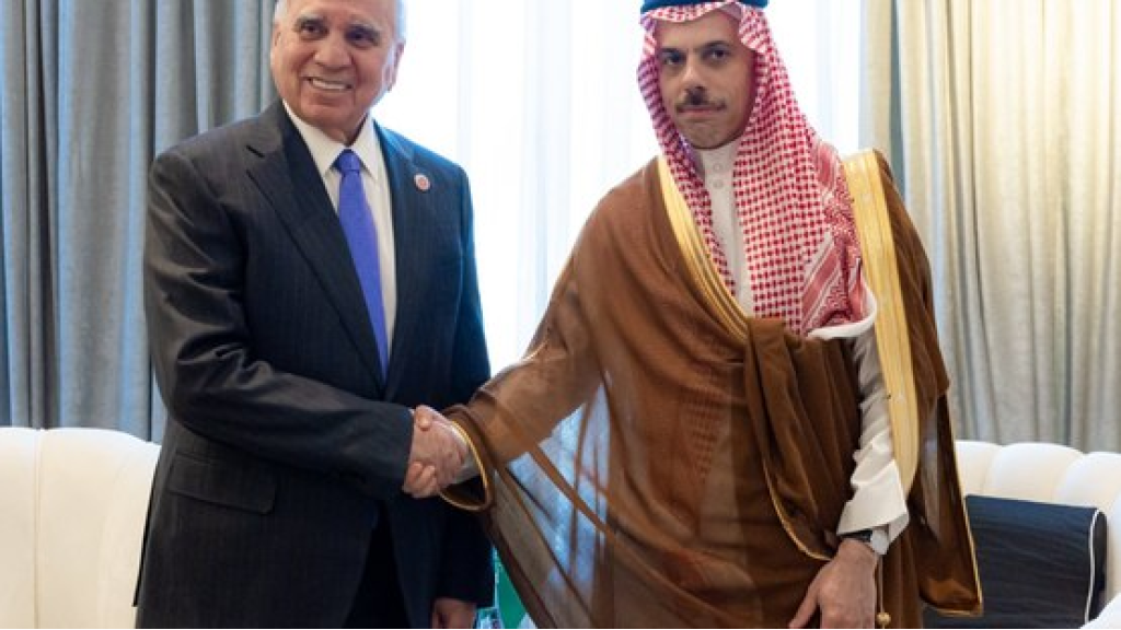 الرياض وبغداد تناقشان ضمان عدم تحول أراضي العراق إلى أداة عدوان ضد جيرانه