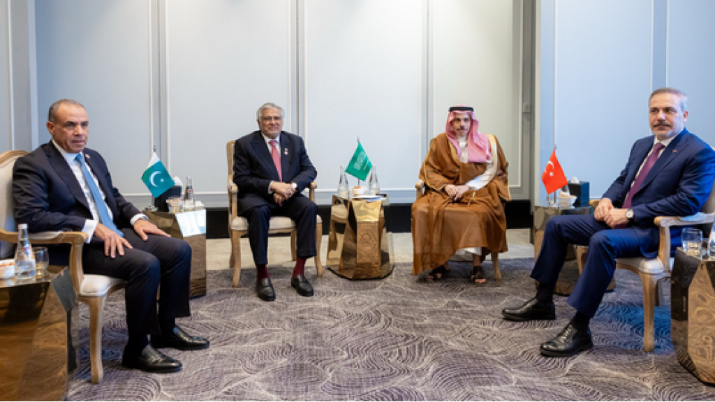 بمشاركة السعودية.. اجتماع رباعي يبحث خفض التصعيد ومعالجة التحديات الأمنية الراهنة