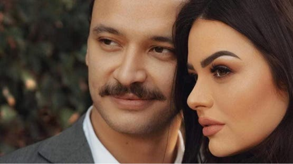 طلاق مفاجئ ووفيات وجلطة دماغية.. أزمات وأحزان تلاحق فنانين مصريين