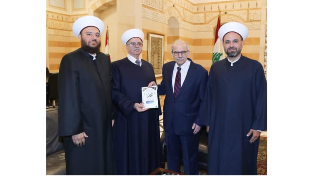 سلام يستقبل وفدًا من دار الفتوى والكبي اكد دعم مؤسساتها لمساعيه في حل الأزمات