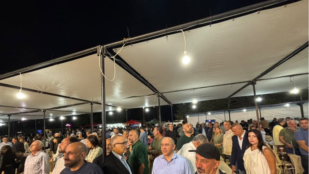بالصور..النائب آلان عون يشارك في مهرجان 