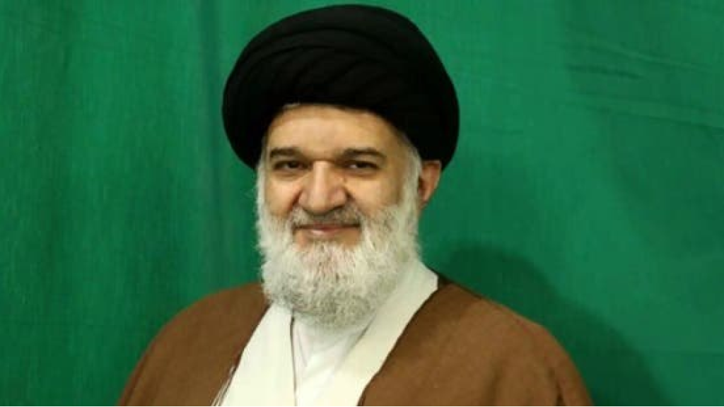 صهر المرشد يواصل إثارة الجدل: مجتبى طرد من مكتب ووالده