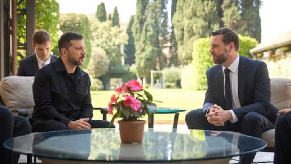 بأمر أمريكي.. أوكرانيا توقف هجمات ناقلات النفط في البحر الأسود 