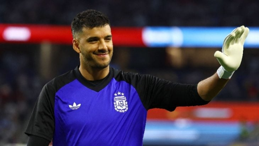 مانشستر سيتي يضم الأرجنتيني رولي حتى 2028