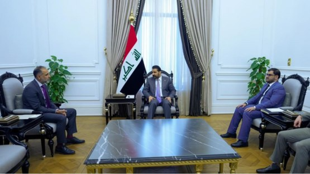 السفير البريطاني: ندعم بغداد في مكافحة الفساد وحصر السلاح