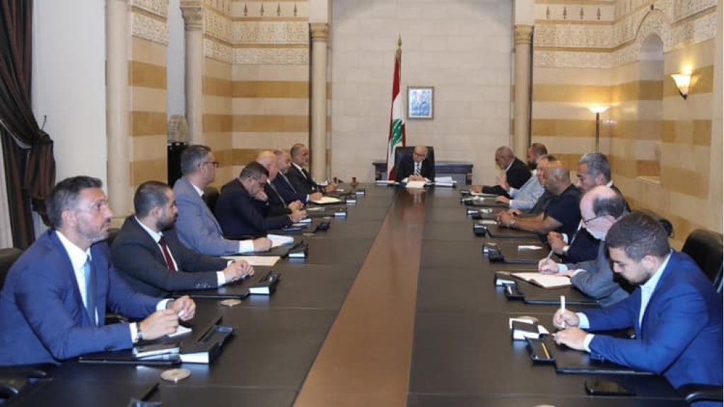 الرئيس سلام ترأس اجتماعا لمتابعة إعادة إعمار النبطية وشددعلى أولوية النهوض بها وتثبيت عودة أهلها وتعزيز البنى التحتية والخدمات