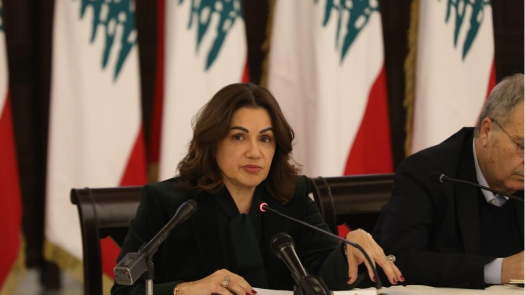 الوزيرة السيد تدعو من يحتاج إلى المساعدة من المواطنين إلى التواصل مع غرف إدارة الكوارث
