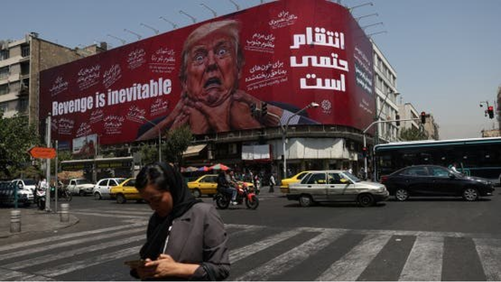 الحرس الثوري يتوعد.. 