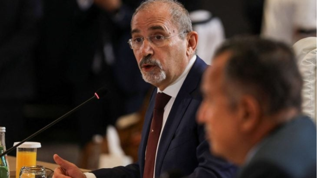 الأردن وفلسطين يطالبان بتنفيذ خطة ترامب في غزة ويحذران من انفجار الضفة