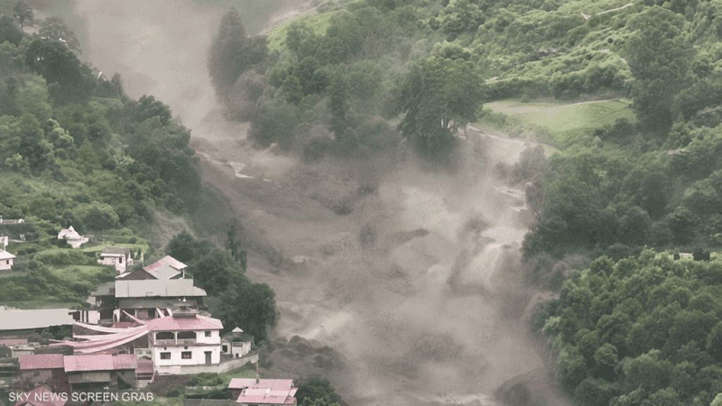 فيديو مرعب لفيضان نيبال.. السيول تبتلع بلدات